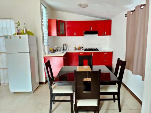 Amazing location close to Bus Station, Be My Guest