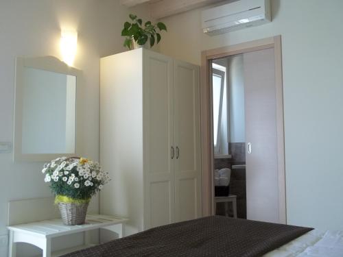Deluxe Double or Twin Room - Separate Building image 10