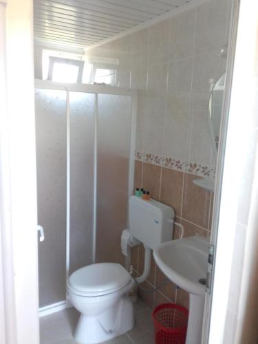 Quadruple Room image 1