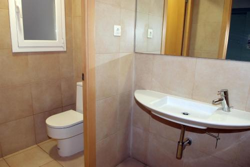 Hotel Goya - image 11