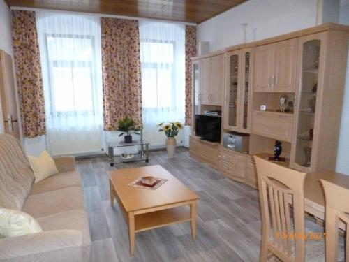 Ferienwohnungen im Vierseitenhof Linke in 安娜貝格-布赫霍爾茨