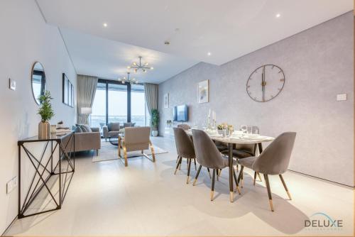 Pristine 2BR with Assistants Room at The Address Residences in JBR by Deluxe Holiday Homes, Dubaj (fotografie 4)