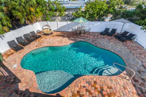 2633 Estero A and B Coconut Sunsets by Coastal Vacation Properties - image 9