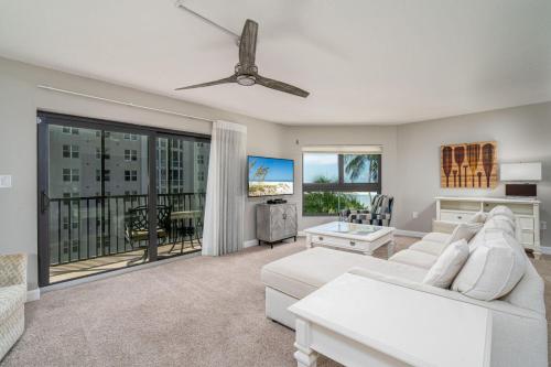 Island Winds 502 by Coastal Vacation Properties - image 4