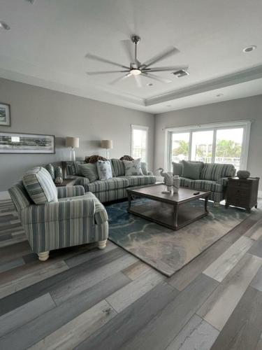 671 Estero Blvd by Coastal Vacation Properties