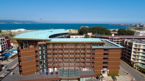 Galeon Residence & SPA - image 11