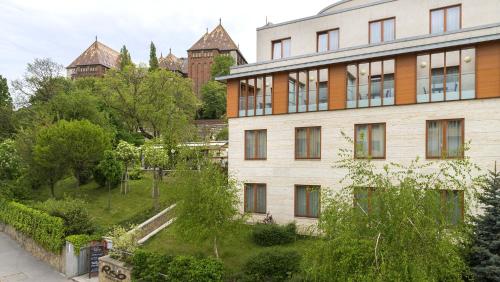 Hotel Castle Garden - image 9