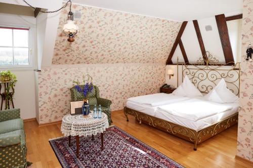 Schloßhotel Kurfürstliches Amtshaus Dauner Burg - image 8