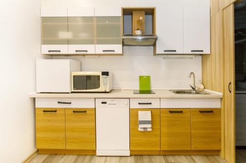 Cozy studio in the center for 2 people 5