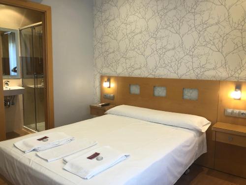 Hostal Abami II - image 5