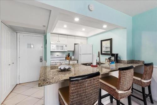 Condo 107 - image 4