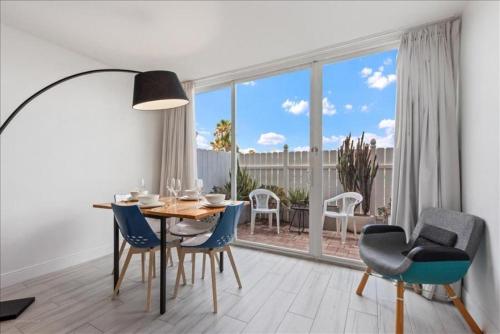 Condo 112 - main image