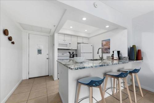 Condo 109 - image 9