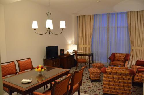 Einrichtungen, Dushanbe Serena Hotel in Dushanbe