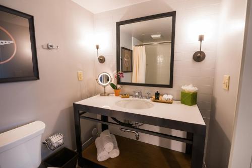 Chaminade Resort & Spa image 40