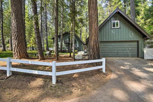 Pioneer Cabin - 40 Mi to Kirkwood Ski Slopes! - image 2