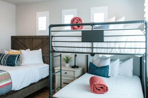 Adventure Awaits by Freedom Vacation Rentals - image 12