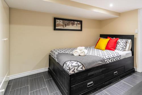 PRIME Location - Boutique 1BR Apartment - Newly Renovated!
