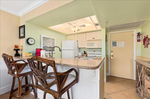 Condo 412 - image 8