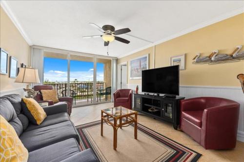 Condo 412 - image 13