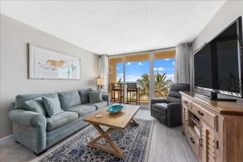 Condo 403 - image 10
