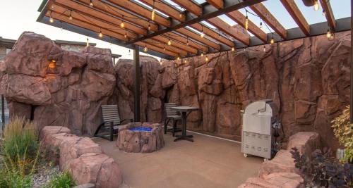 Sage Creek Resort - Awesome 3rd Level with Elevator! 2 Pools - 2 Hot Tubs - image 12
