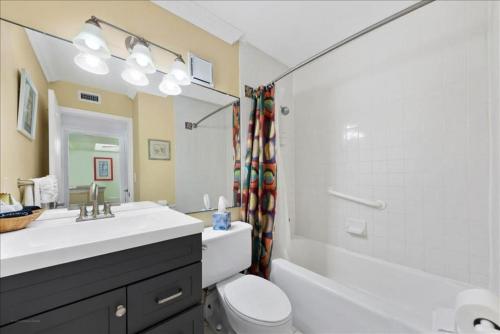 Condo 405 - image 12