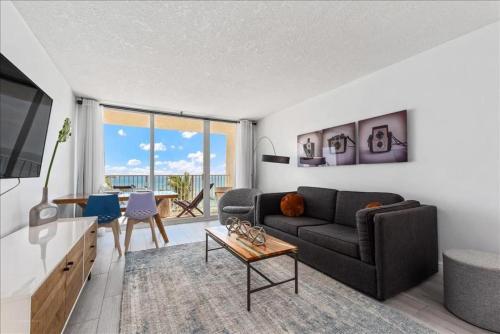 Condo 408 - image 6