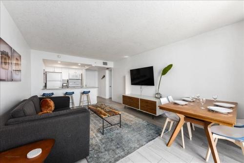 Condo 408 - image 11
