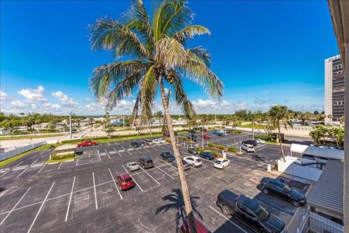 Condo 413 - image 8