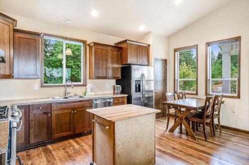 Madrona Villa - image 7