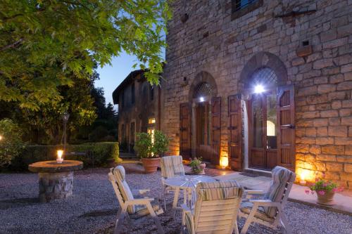 Зручності, CASTELLO DI VOLOGNANO in Ріньяно Сульарно