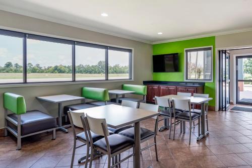 Ételek és italok, Quality Inn & Suites Demopolis in Demopolis