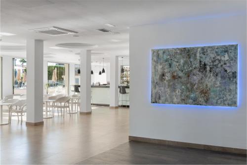 Trend Hotel Alcudia - image 3