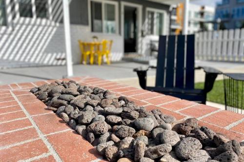 Facilities, Steps To The Beach, Pacific City and Main Street - #2 in Huntington Beach (CA)