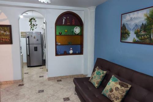 Apartamento cerca Mall La Central y Estación Tranvía, Medellín (Foto 5)