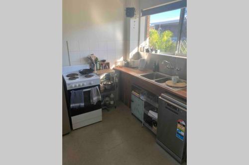 Brisbane - Stylish, convenient & comfy in Coorparoo