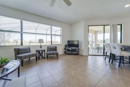 5 Bed 5 Bath Vacation Home In Golf Community! home - main image