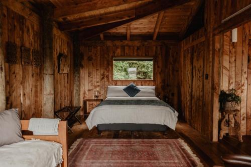 Private, peaceful, rural hideaway - Akatea Hill