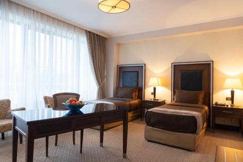 Chinar Hotel & Spa Naftalan