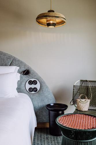 317076085 Le Garage Biarritz Hôtel
