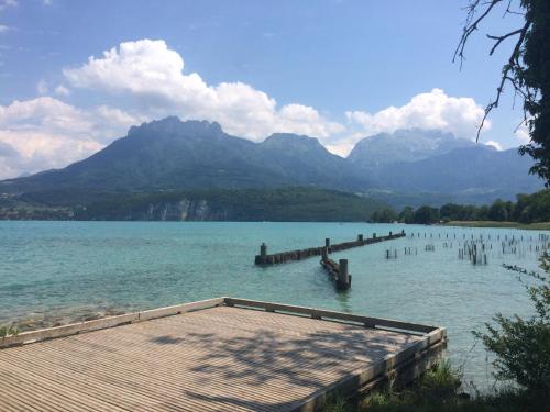 chambre atypique à 200m du lac