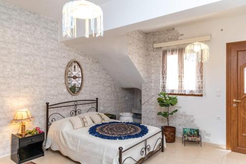 Maury Down town in Naxos Island