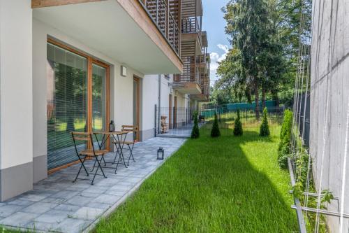 Prestigious Residence with Garden, Garage, and Elegant Rooms, Cracovia (foto 6)