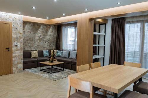 Seadmed, 103 Alpine in Sapareva Banya