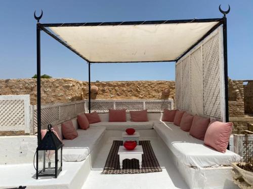 Ethnique Palace On the beach