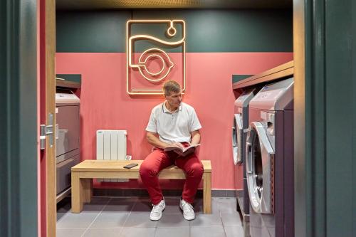 Aparthotel Adagio Paris Suresnes Longchamp - image 12