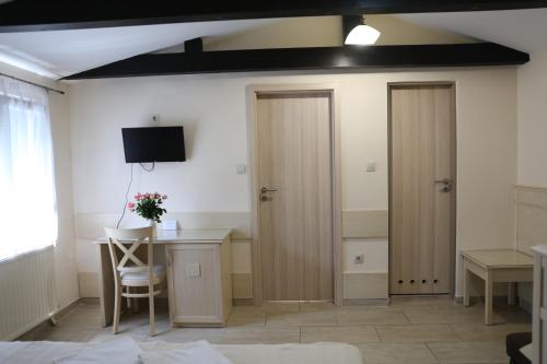 皮特非亚畔兹奥旅馆