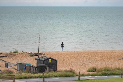 Picture of Stunning Large Sea View Apartment - The Lookout