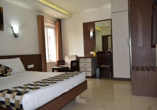 Hotel South Regency 